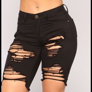 NWT Fashion Nova Bermudas